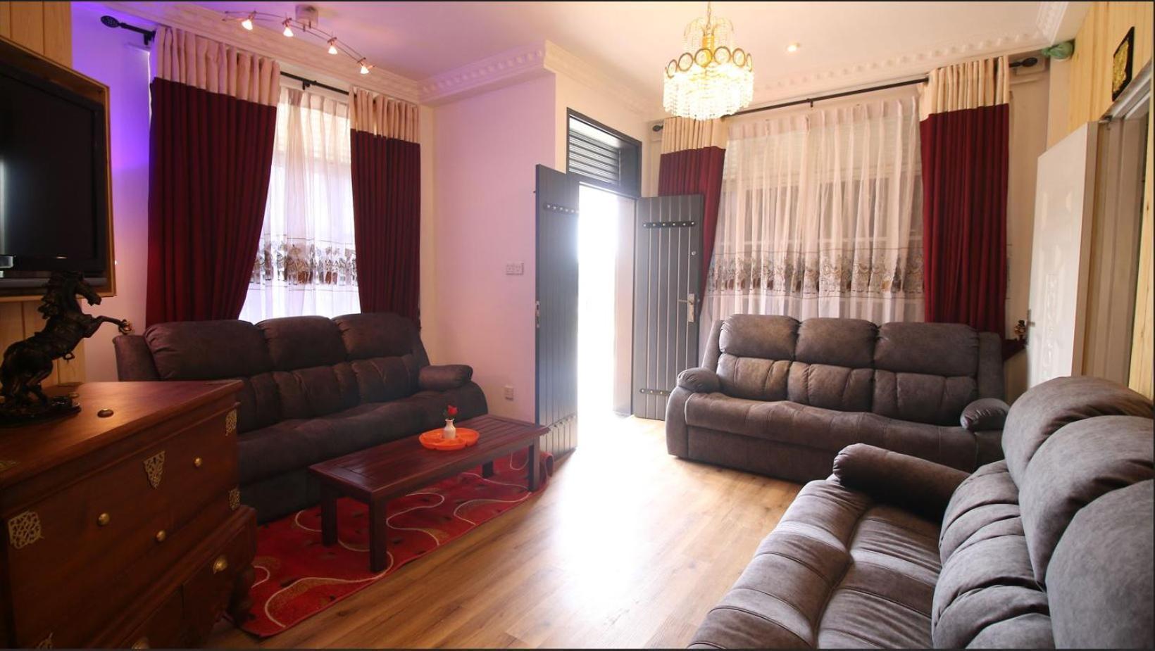 Windsor Residence 努沃勒埃利耶 外观 照片